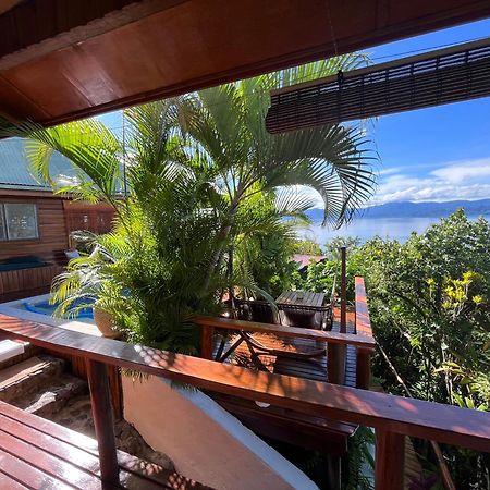 Naveria Heights Lodge Savusavu Exterior foto