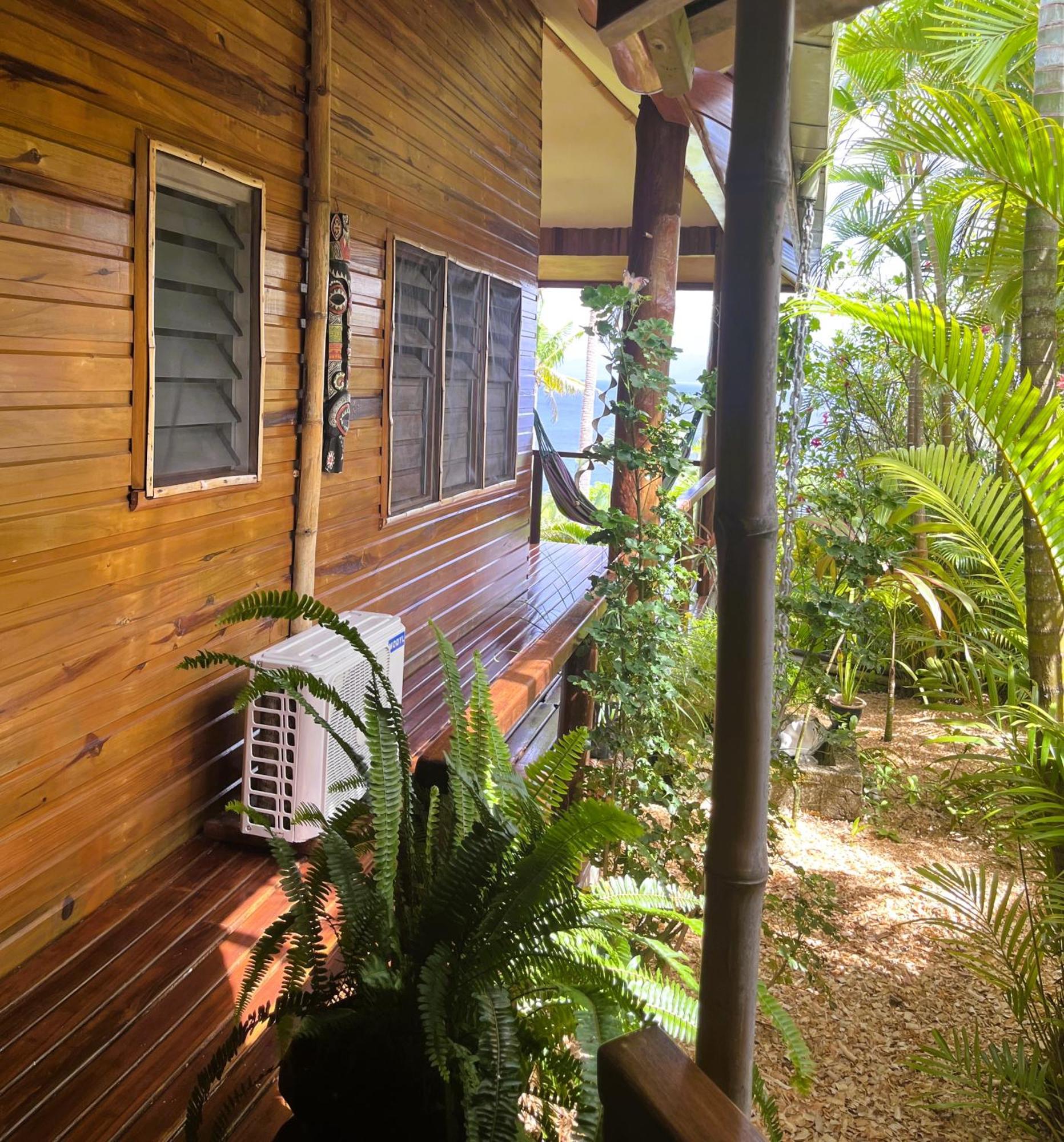 Naveria Heights Lodge Savusavu Exterior foto