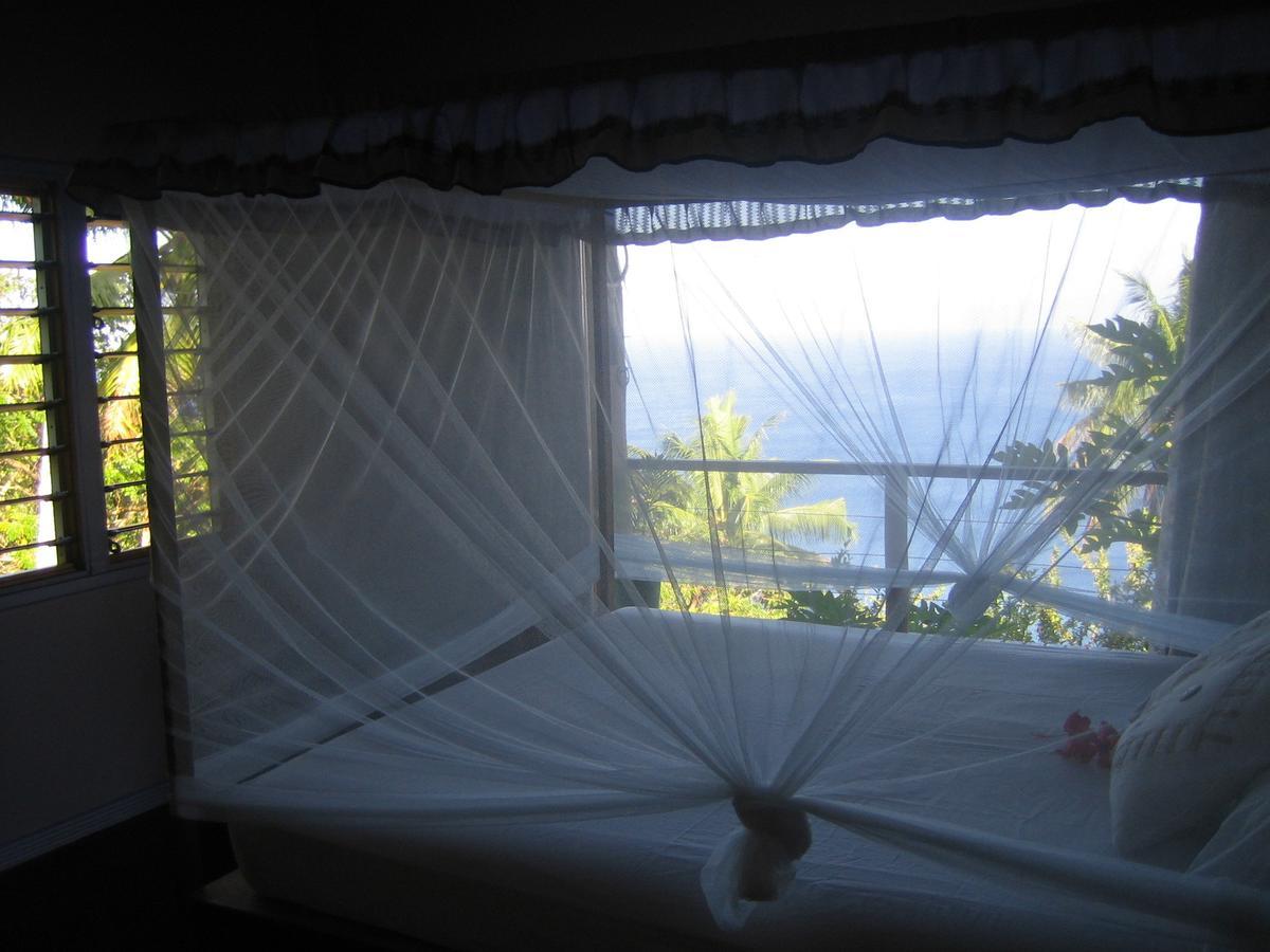 Naveria Heights Lodge Savusavu Exterior foto