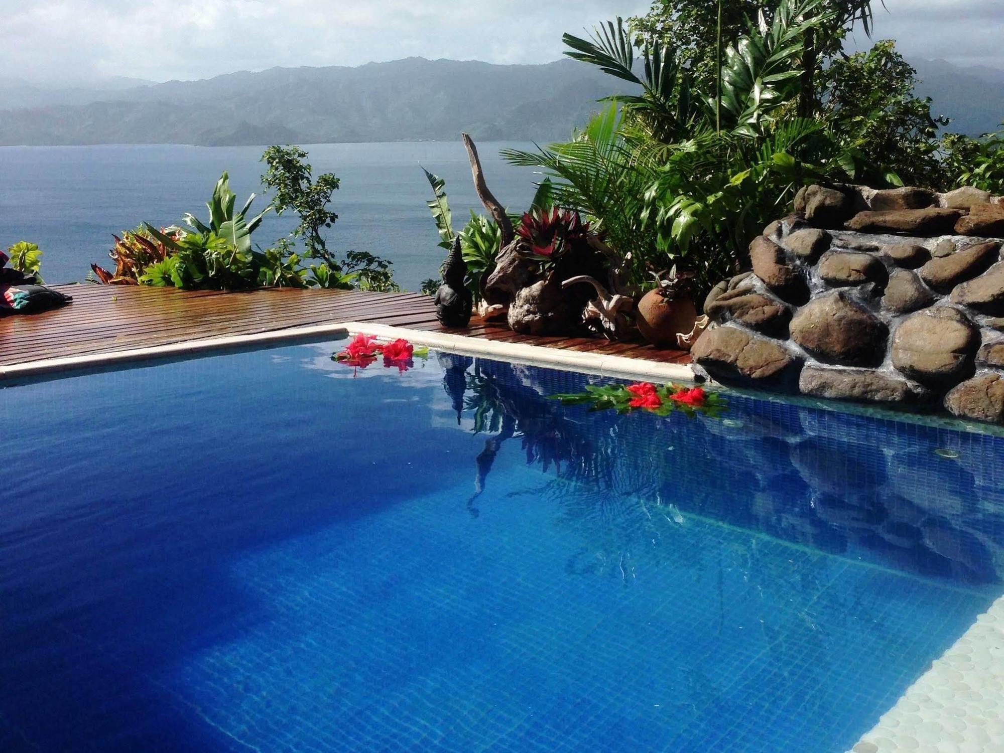 Naveria Heights Lodge Savusavu Exterior foto